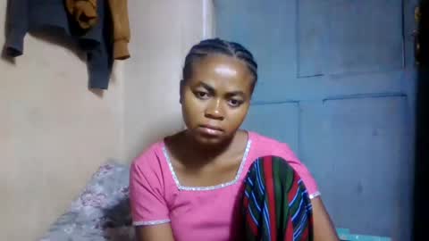 nilah online show from June 23, 4:21 am