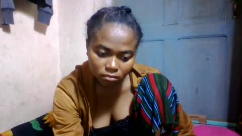 nilah online show from June 29, 12:16 pm