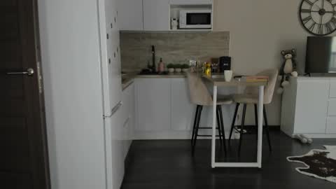 Bella online show from February 24, 10:46 am