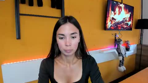 Bella online show from July 28, 5:12 pm
