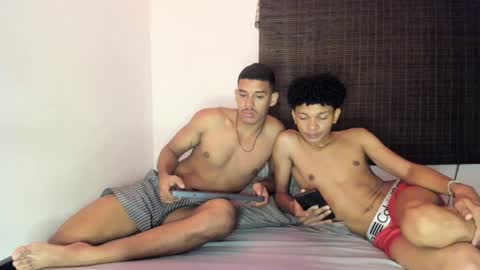 Snapshot of nilx_moon09 chatting on December 17, 1:39 am Nilx Jhon and Addam online show from December 17, 1:39 am