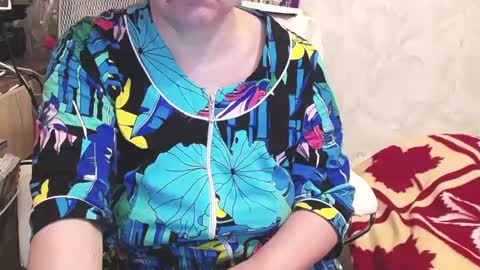 Nimfalove online show from April 12, 8:14 pm