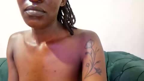 nina_bambi online show from October 26, 12:16 am