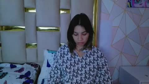 Nina Carther online show from December 20, 11:06 am