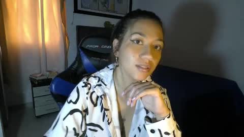 Nina Carther online show from May 21, 4:58 pm