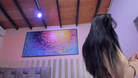 nina_glow_ online show from March 28, 11:10 am