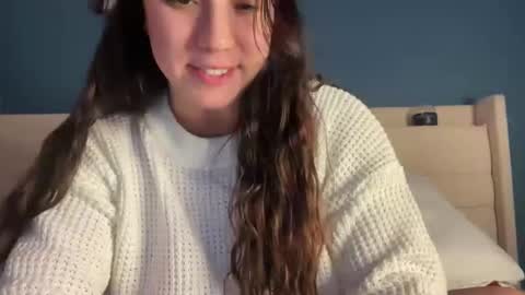 Snapshot of nina_lovez chatting on December 11, 2:52 am nina_lovez online show from December 11, 2:52 am
