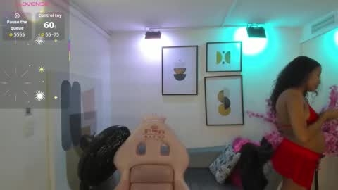 Snapshot of nina_willyams chatting on February 10, 3:32 am Nina online show from February 10, 3:32 am