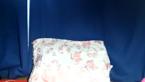 ninabrunette19 online show from February 5, 10:12 pm