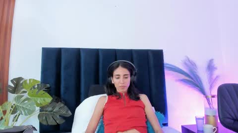 Snapshot of ninacavallli chatting on September 12, 6:19 pm Nina online show from September 12, 6:19 pm