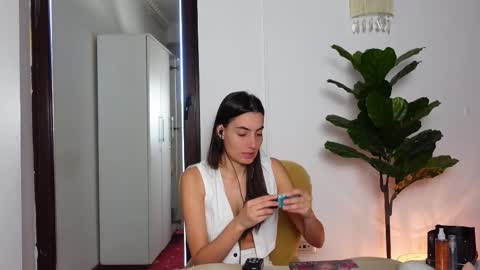 NinaCrystal online show from October 6, 8:23 am