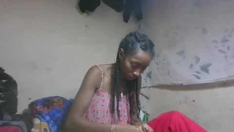 ninaeaa online show from December 1, 2:44 pm