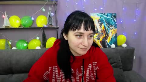 ninaflawlees online show from January 16, 7:10 pm