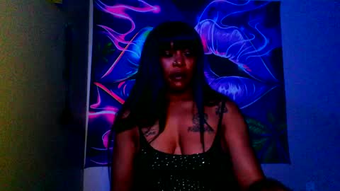 Snapshot of ninakhalifa chatting on February 24, 12:52 am ninakhalifa online show from February 24, 12:52 am