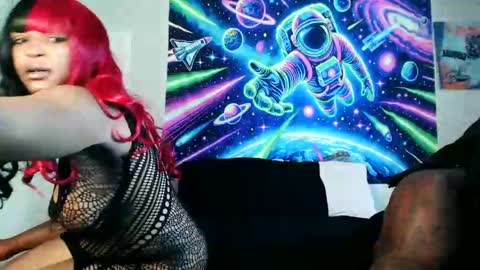 Snapshot of ninakhalifa chatting on September 9, 10:42 pm ninakhalifa online show from September 9, 10:42 pm