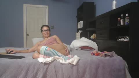 Ninaru online show from December 16, 4:55 am