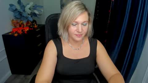 ninastarle online show from October 22, 4:57 am