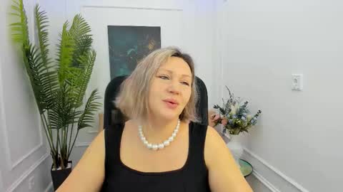 ninastarle online show from January 10, 4:36 am