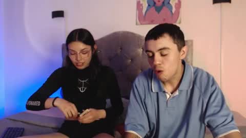 nina and jhony online show from April 17, 9:07 pm