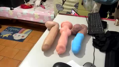 Snapshot of ninfo_puta chatting on October 18, 10:27 am Ninfo Puta online show from October 18, 10:27 am