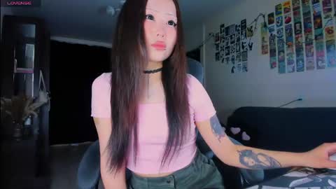 Yumi  ig yumibaee online show from April 30, 4:24 pm