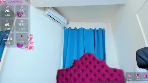 nina dee online show from February 12, 4:51 am