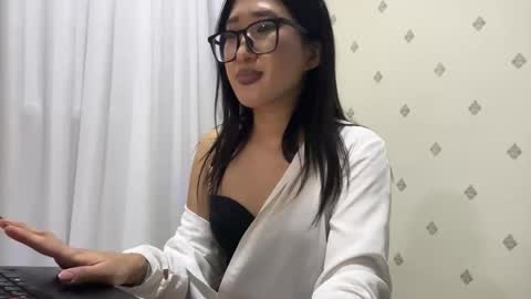 niravoid online show from September 25, 7:28 pm