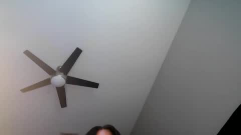 Snapshot of nirvanafox7 chatting on December 6, 5:33 pm Nirvanafox7 online show from December 6, 5:33 pm