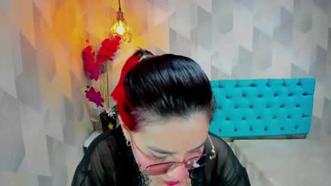 nixiexlove online show from August 9, 1:16 pm