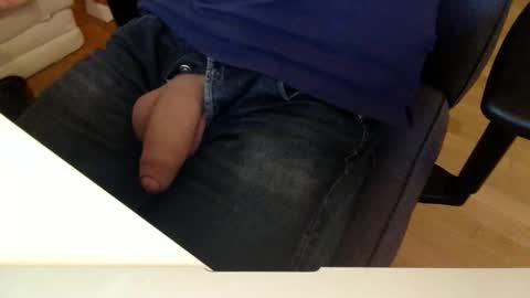 nixomuc online show from October 14, 9:32 am