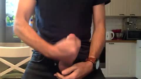 nixomuc online show from November 8, 10:37 am