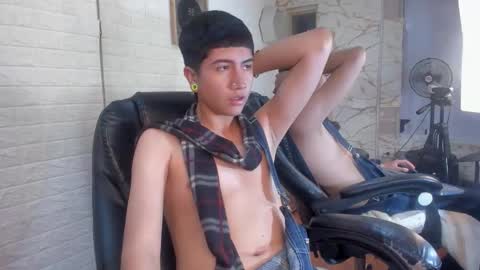 Snapshot of nixx_carpio chatting on December 19, 5:36 am nixx_carpio online show from December 19, 5:36 am