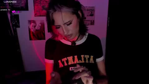 Snapshot of nixxie_ chatting on June 26, 2:27 am Nixxie online show from June 26, 2:27 am