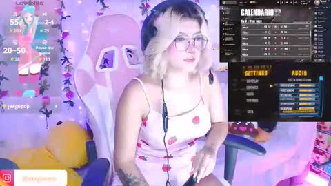 Nixy Sama online show from October 16, 12:00 am