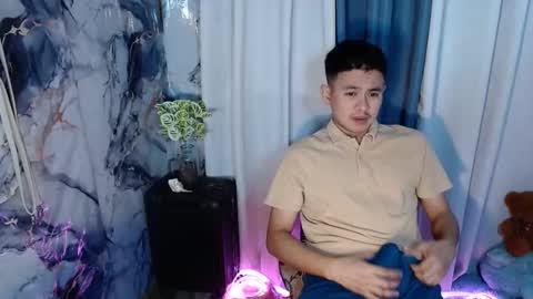 njay_16 online show from September 23, 9:23 am