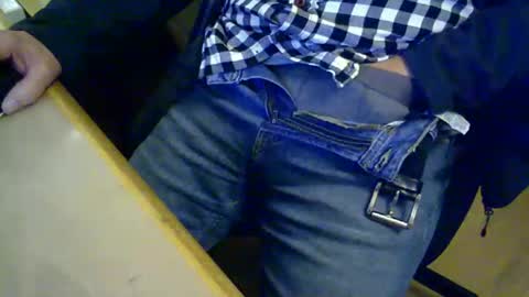 Snapshot of njutningsokare chatting on November 26, 5:25 pm njutningsokare online show from November 26, 5:25 pm