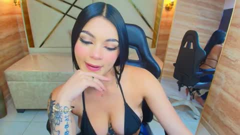 nkbaby_r online show from November 10, 1:21 pm