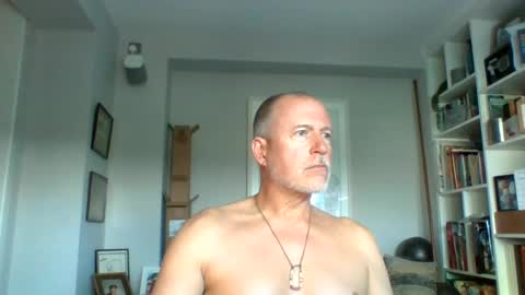 nmmm124347 online show from July 8, 11:15 am