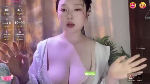 NANA online show from May 21, 2:24 pm