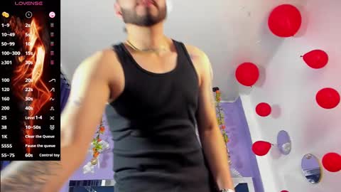 Snapshot of noa_bonucci chatting on February 9, 3:34 pm noa_bonucci online show from February 9, 3:34 pm