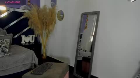 Snapshot of noa_bonucci chatting on March 8, 3:56 pm noa_bonucci online show from March 8, 3:56 pm