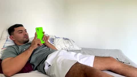 Snapshot of noah_3050 chatting on October 25, 5:51 pm noah_3050 online show from October 25, 5:51 pm