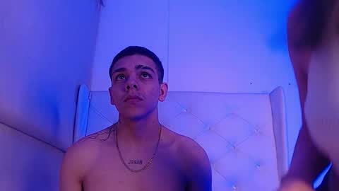 Zoe  online show from January 6, 3:21 am