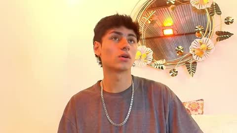 Noah online show from September 30, 1:05 pm