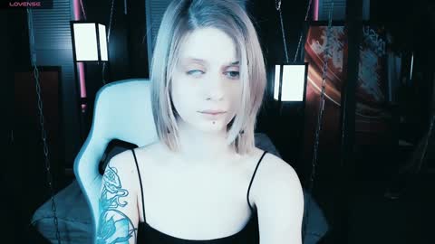 Snapshot of noah_elmer chatting on February 2, 3:17 pm REAL name LiaDM are always open online show from February 2, 3:17 pm