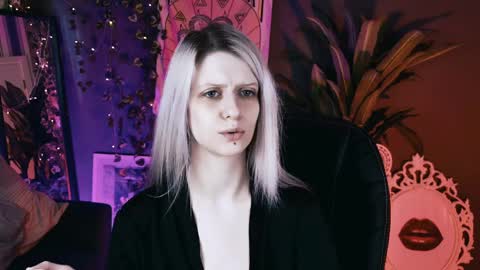 REAL name LiaDM are always open online show from April 9, 3:17 pm