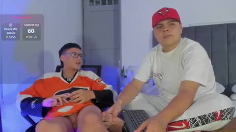 Snapshot of noah_jayden chatting on October 8, 7:00 pm Noah Jayden online show from October 8, 7:00 pm