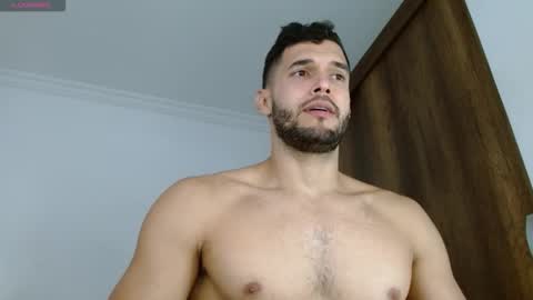 Noah online show from October 15, 3:56 pm