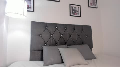 noah_johes online show from March 31, 3:08 am