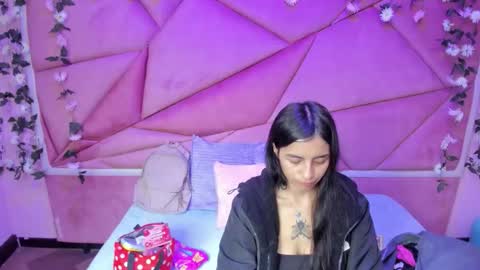 Noah johns online show from November 14, 12:15 pm